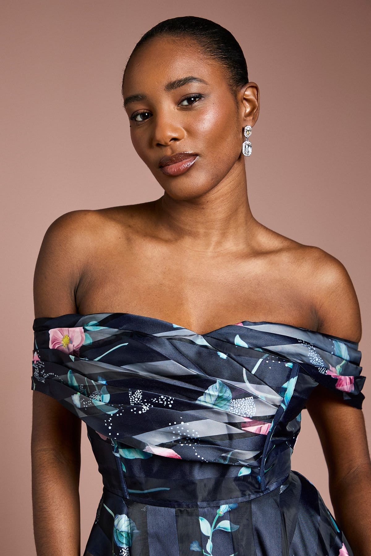 Coast Coast Women's Stripe Organza Pleat Top Midi Dress in Navy - 4