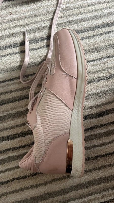 New Look Trainers - 1