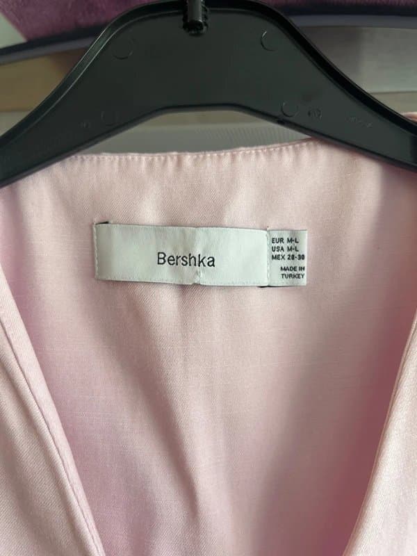 Bershka Women’s waistcoat size M-L Bertha