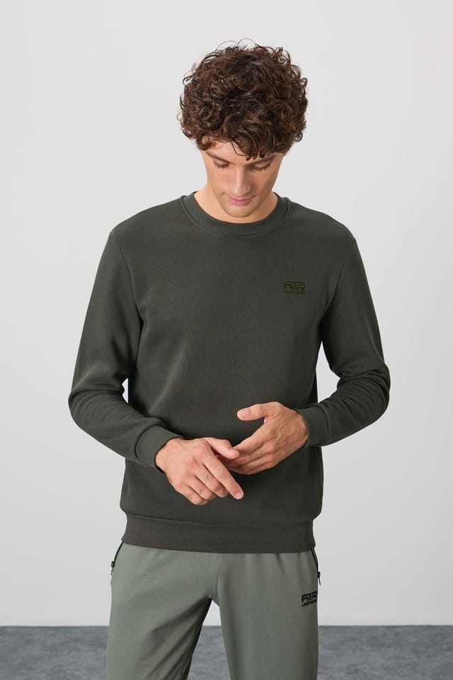 Tommy Life Tommy Life Men's Regular Fit Crew Neck Sweatshirt in Olive - 3