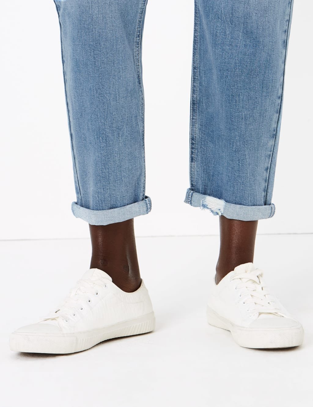 Marks & Spencer M&S Boyfriend Jeans with Stretch Light Indigo - 3