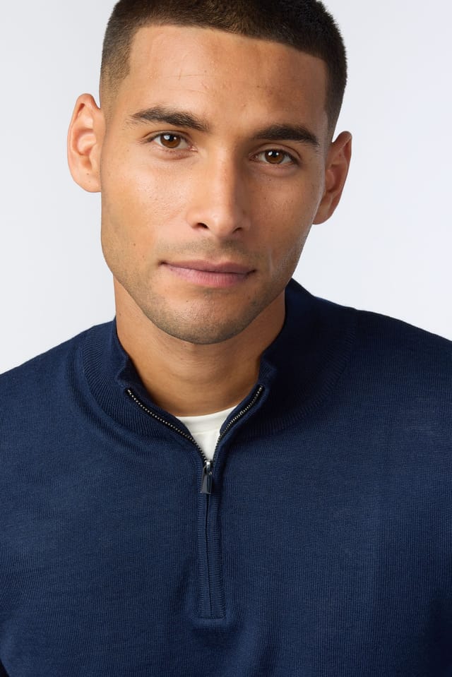 Melka Melka Men's Zip Neck Jumper in Navy - 3