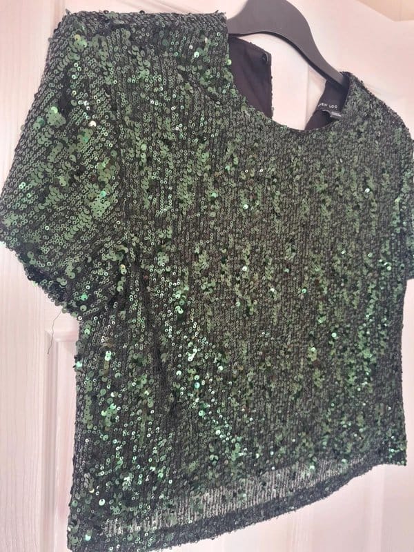 New Look green sequin top - 1