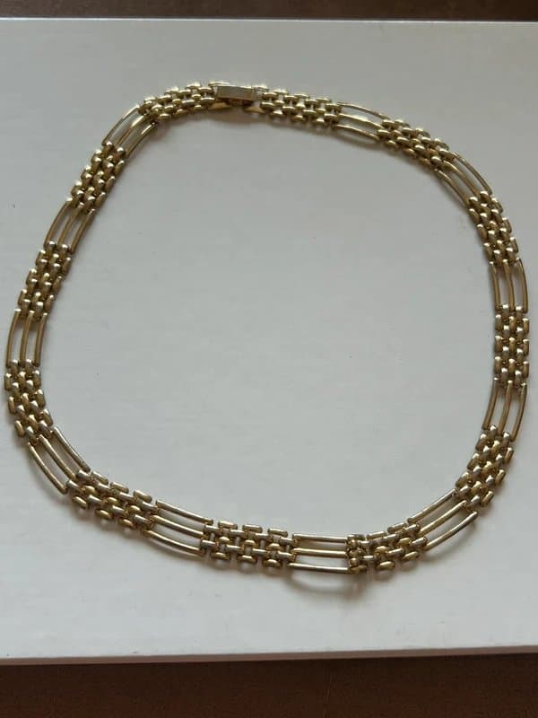 Vintage Vintage gold tone collar necklace