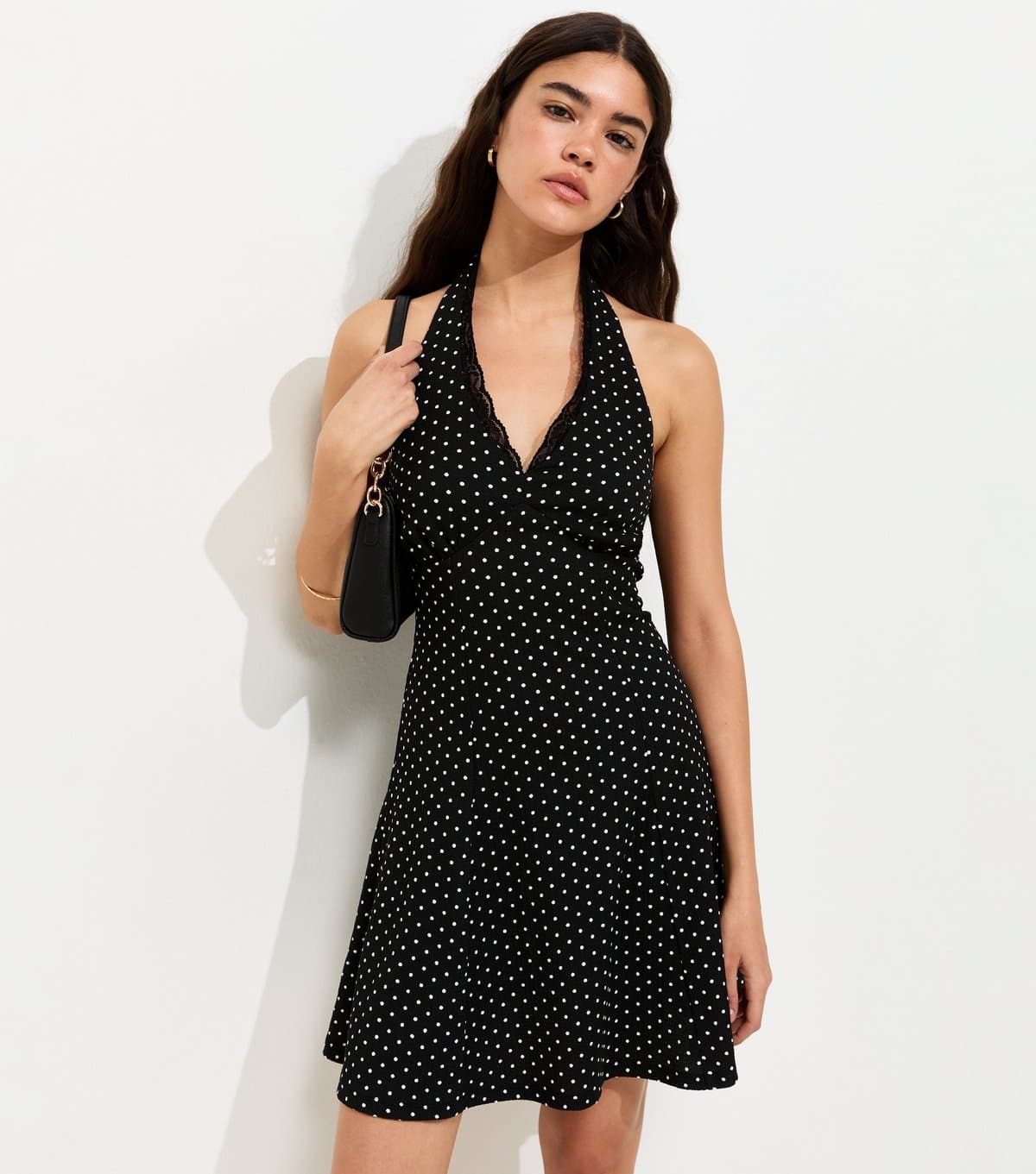 New Look Women's Black Crinkle Texture Spot Print Halter V-Neck Lace Trim Mini Dress New Look