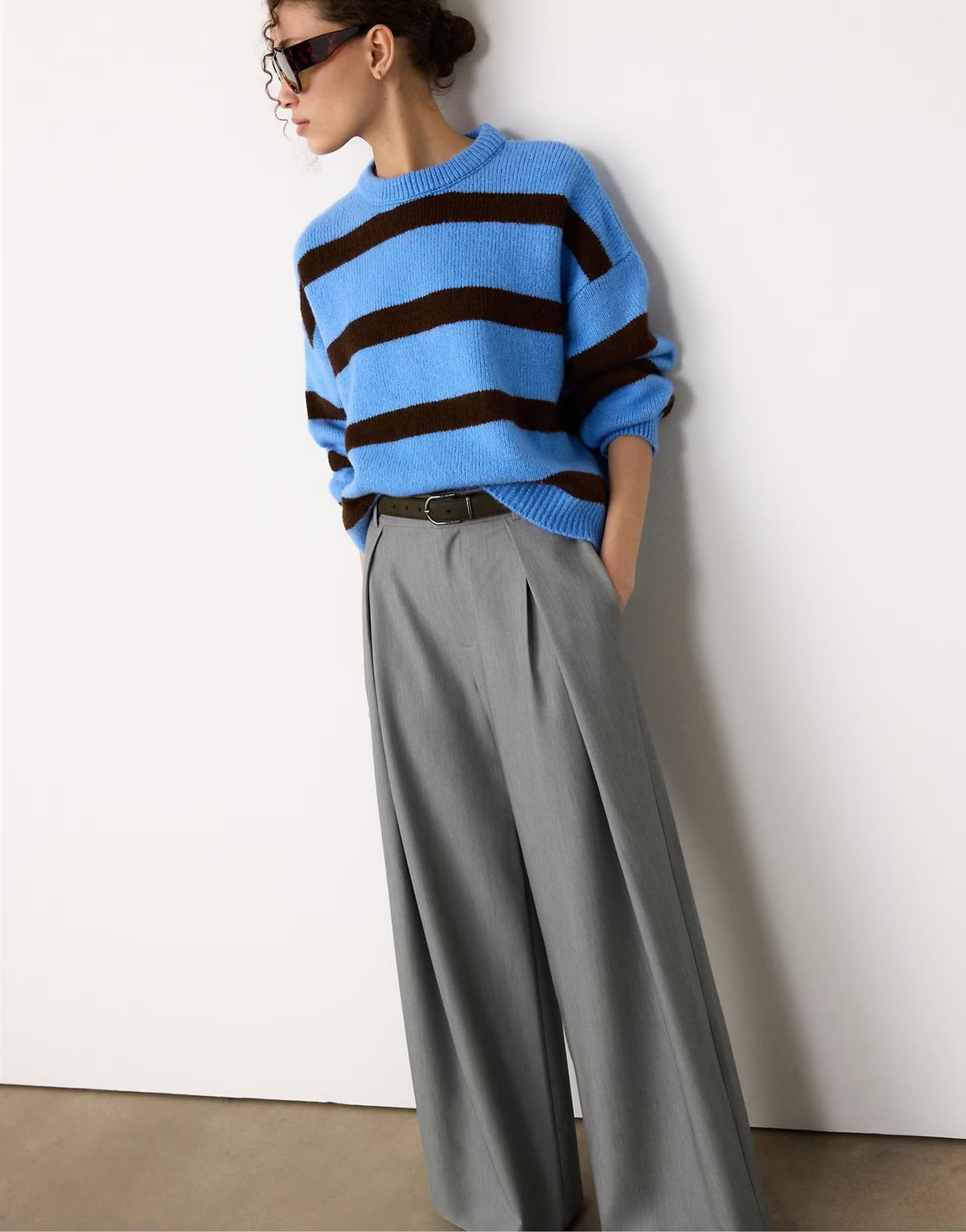 ASOS Stradivarius Maxi-dart trousers with belt in grey melange