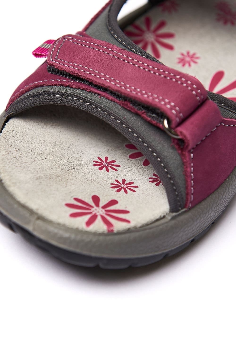 Moshulu Moshulu Women's 'Aire' Adventure Sandals in Purple - 4