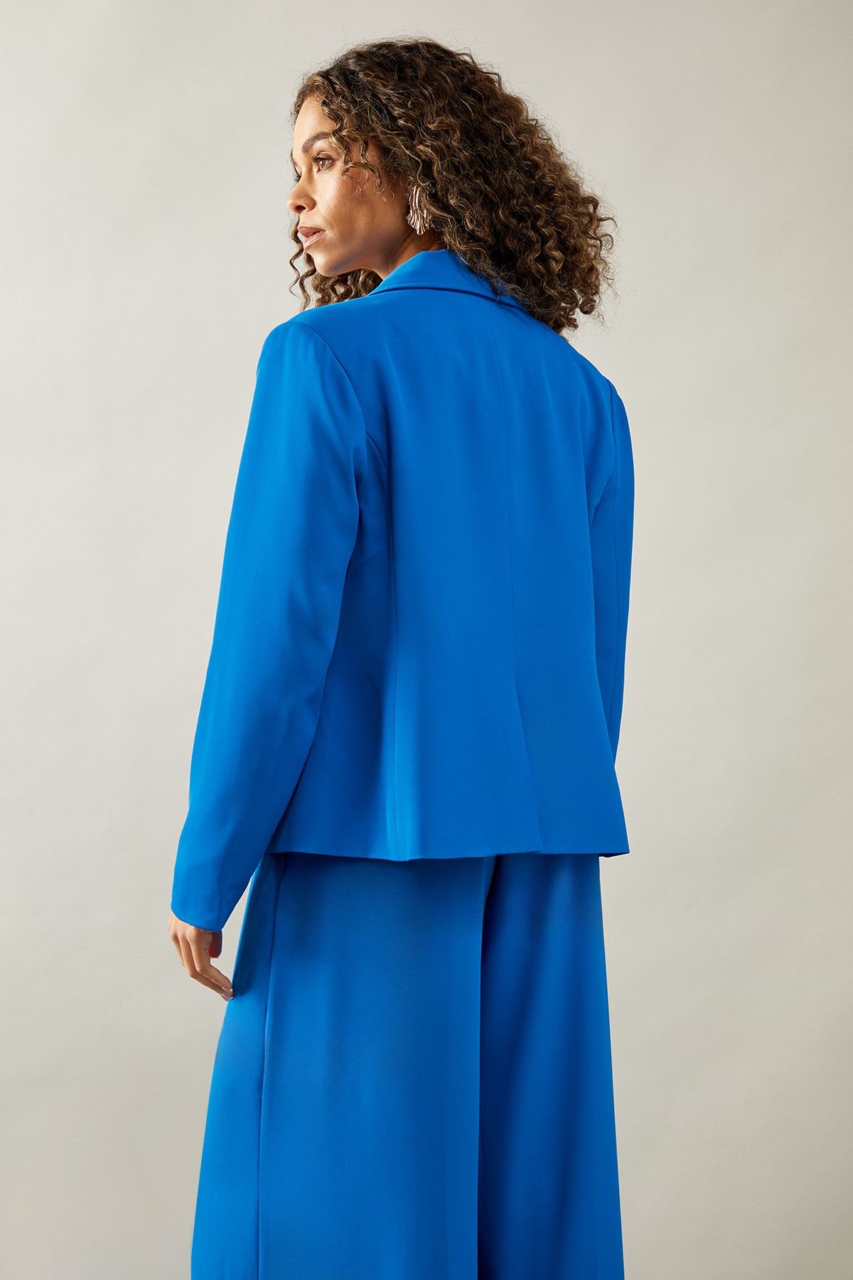 Wallis Wallis Women's Four Pocket Button Through Blazer in Cobalt - 3