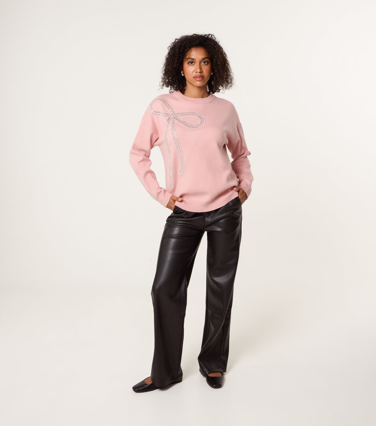 Blue Vanilla Women's Pink Bow Embellished Knitted Jumper Blue Vanilla New Look - 2