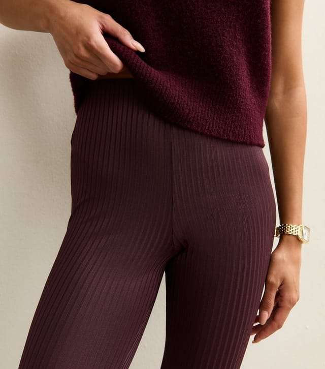 New Look Women's Tall Dark Burgundy Rib Jersey Flared Trousers New Look - 3