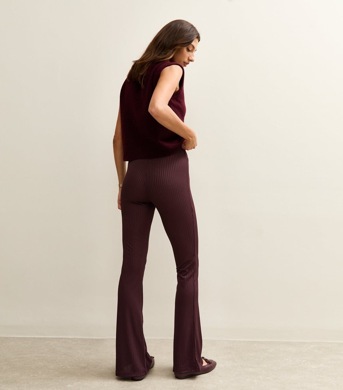 New Look Women's Tall Dark Burgundy Rib Jersey Flared Trousers New Look - 4