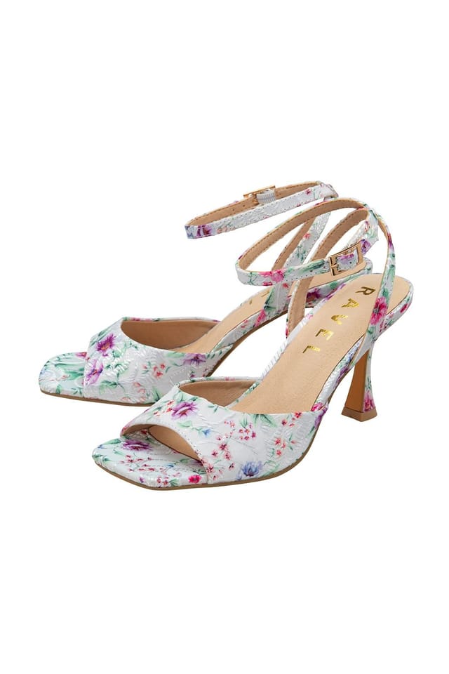 Ravel Ravel Women's 'Holms' Ankle-Strap Sandals in White - 2