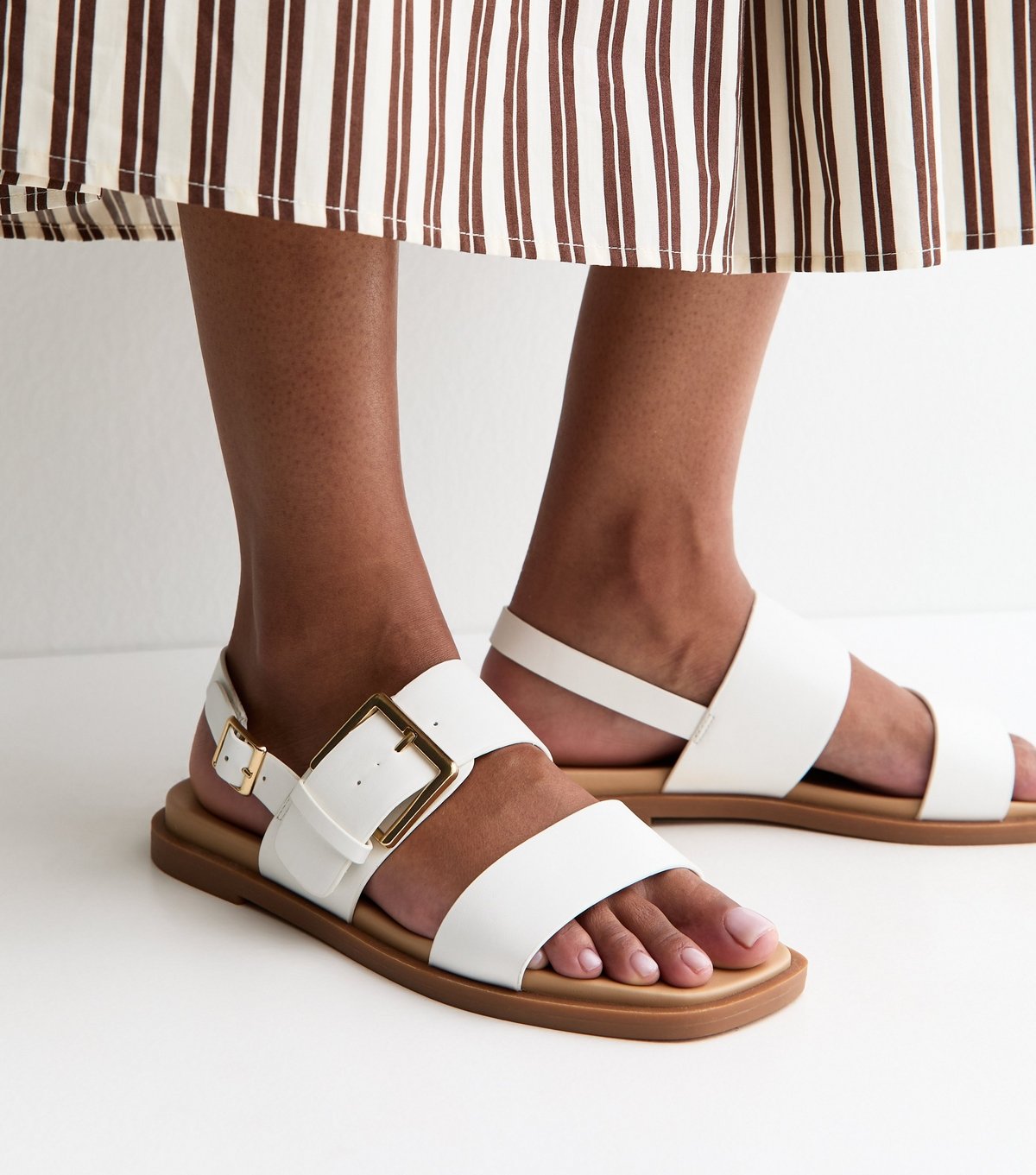 New Look Women's Wide Fit White Faux Leather Flat Slingback Sandals Vegan New Look - 2