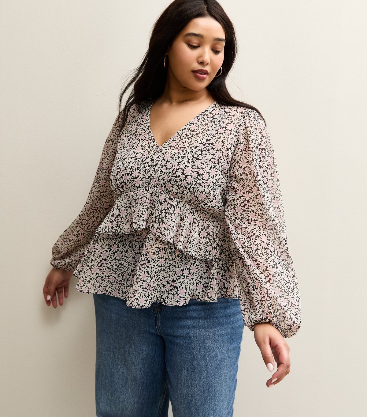 New Look Women's Plus Size Light Pink Daisy V- Neck Sheer Chiffon Tea Blouse Curves New Look - 2