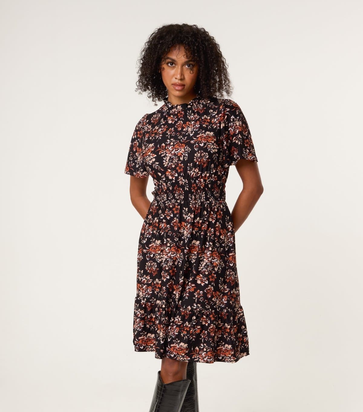 Blue Vanilla Women's Black Floral Print High Neck Mini Dress Blue Vanilla New Look