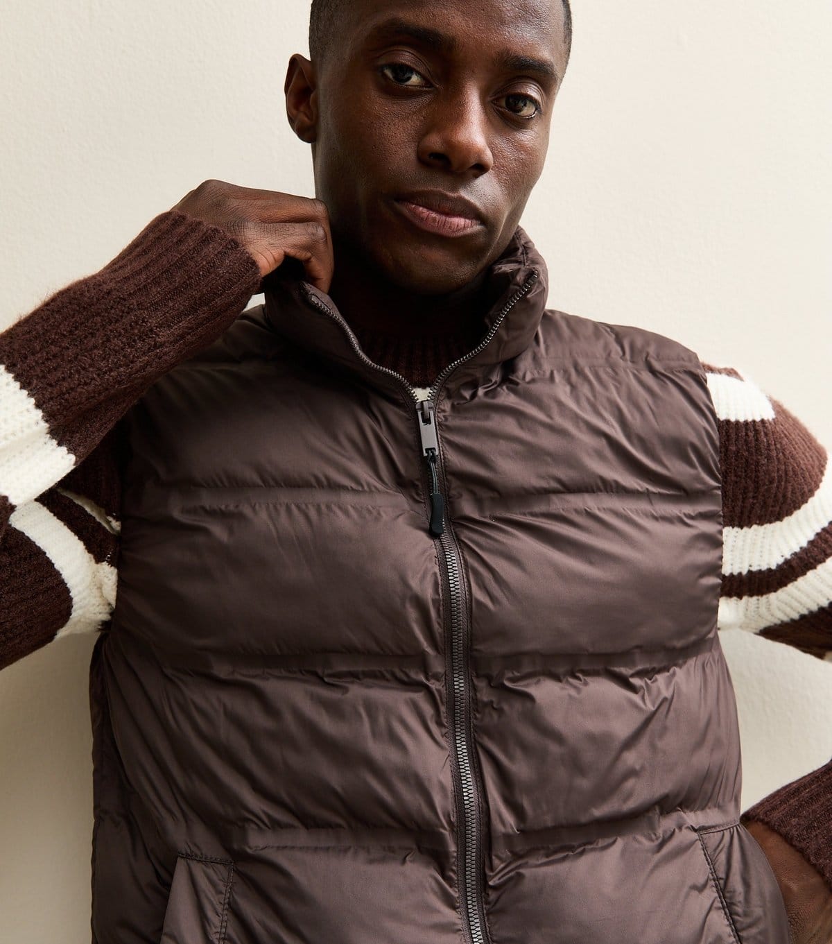 Only and Sons Men's Dark Brown Regular Puffer Gilet Only and Sons New Look - 4