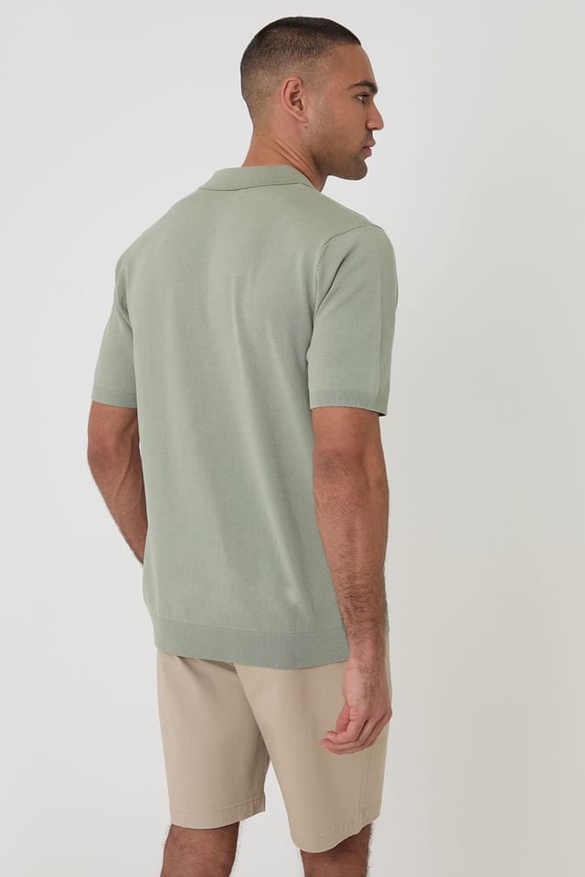 Threadbare Threadbare Men's Knitted Short Sleeve Trophy Neck Polo in Pale Green - 2