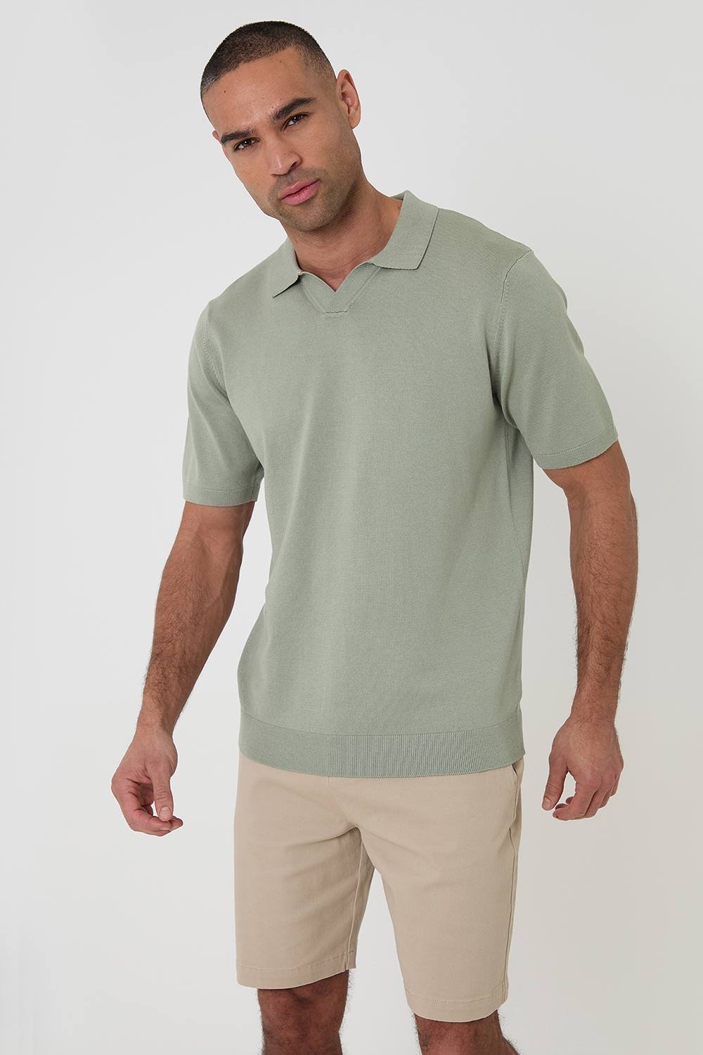 Threadbare Threadbare Men's Knitted Short Sleeve Trophy Neck Polo in Pale Green - 3