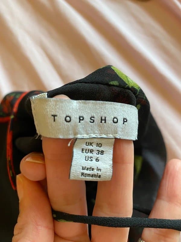 Topshop Topshop size 10 black mini dress with roses