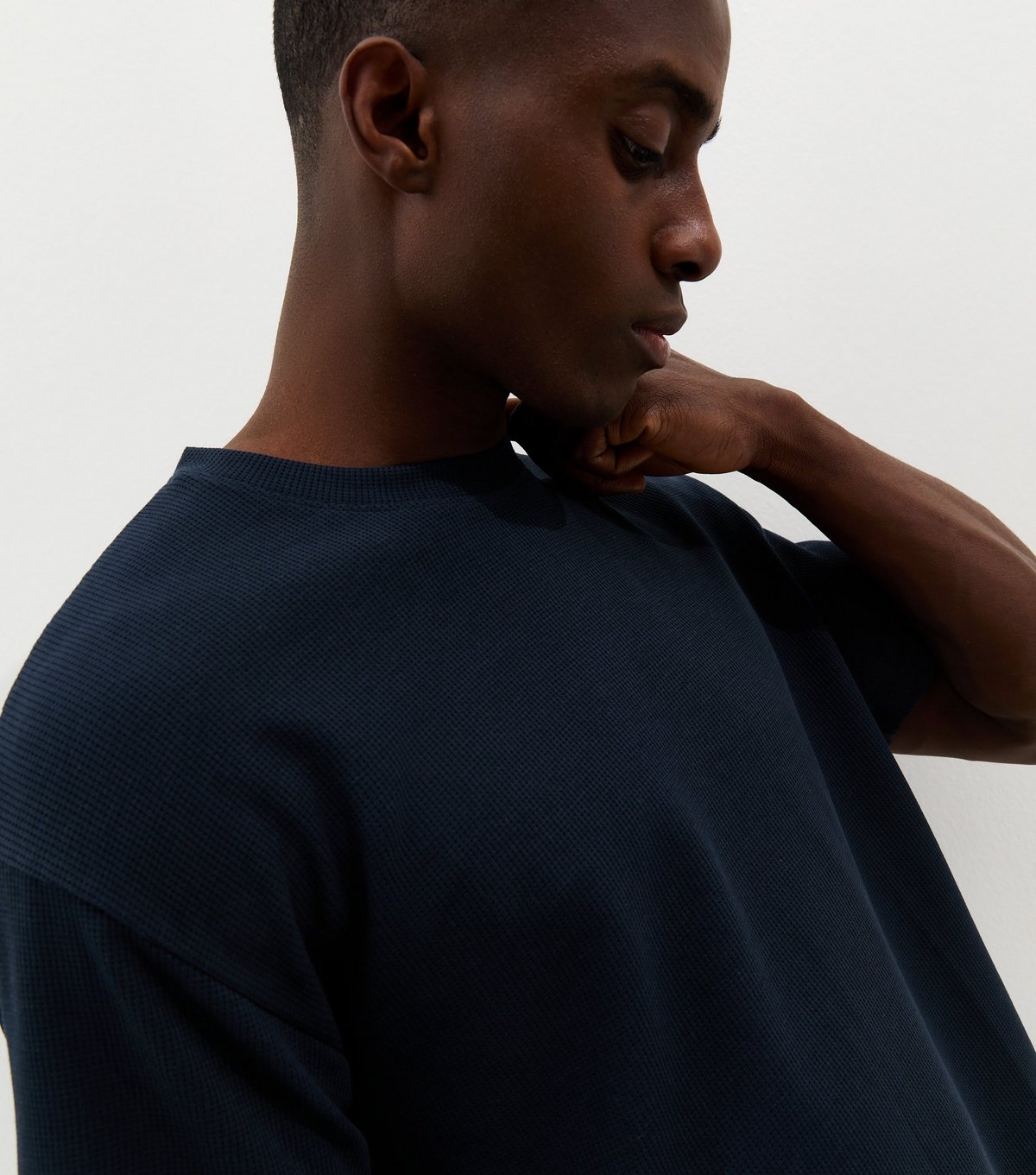 New Look Men's Navy Oversized Waffle Texture T-Shirt New Look - 2
