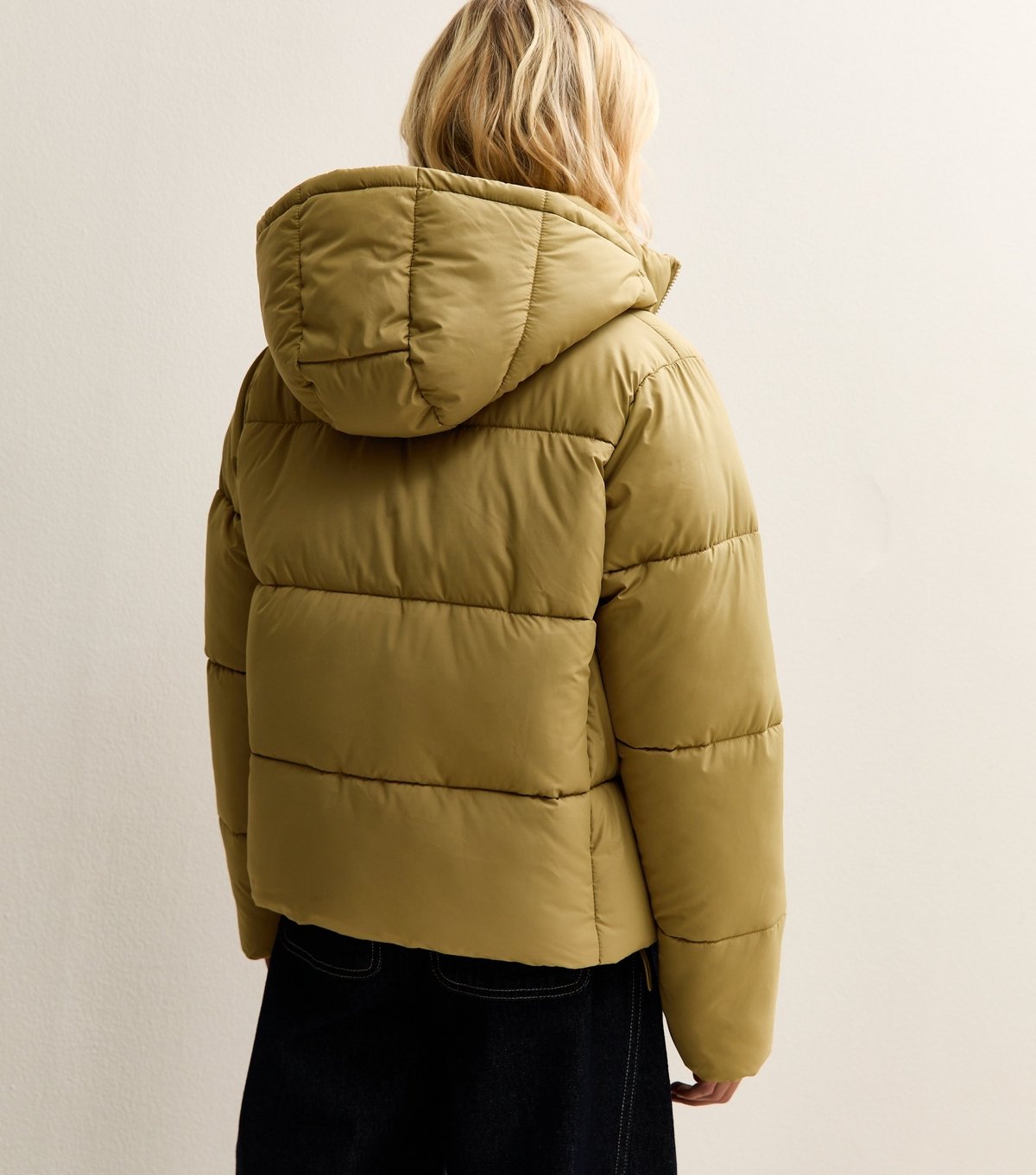 New Look Women's Light Khaki Hooded Cropped Puffer Jacket New Look - 4