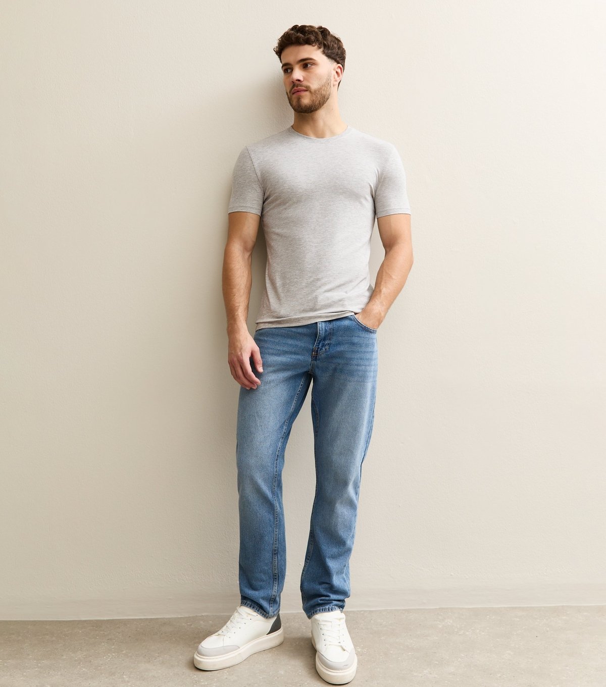 New Look Men's Pack of 2 White and Grey Muscle Fit Crew Neck T-Shirts New Look - 3