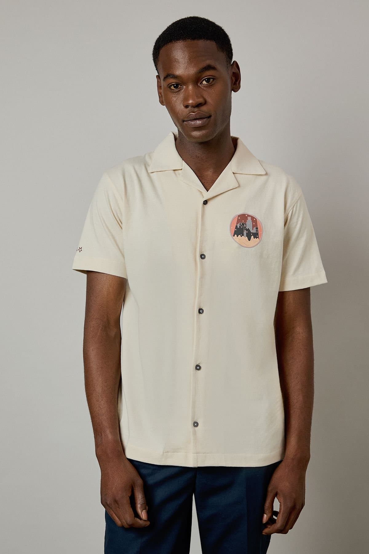 Burton Burton Men's Cream Sunrise Logo Short Sleeve Shirt