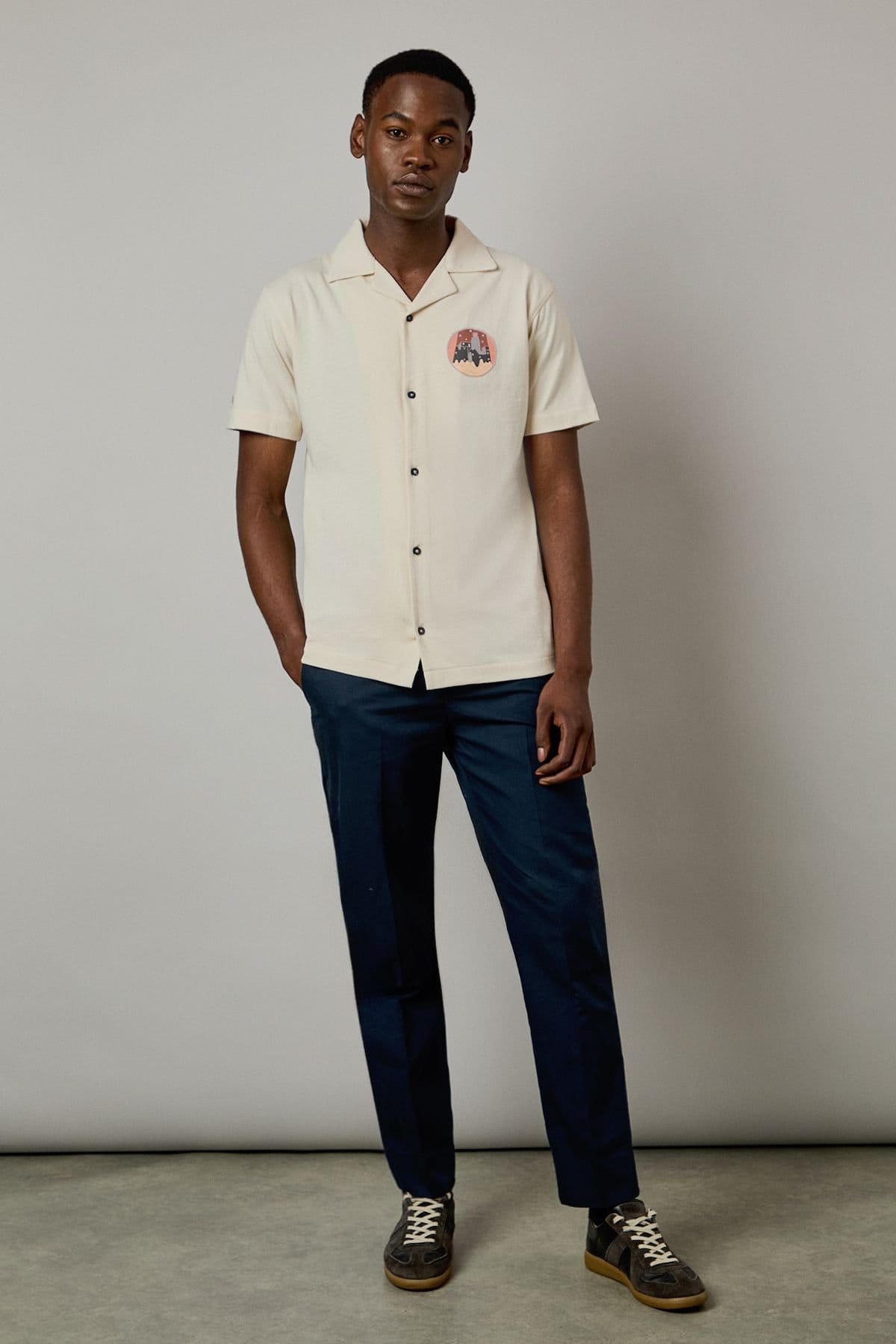 Burton Burton Men's Cream Sunrise Logo Short Sleeve Shirt - 2