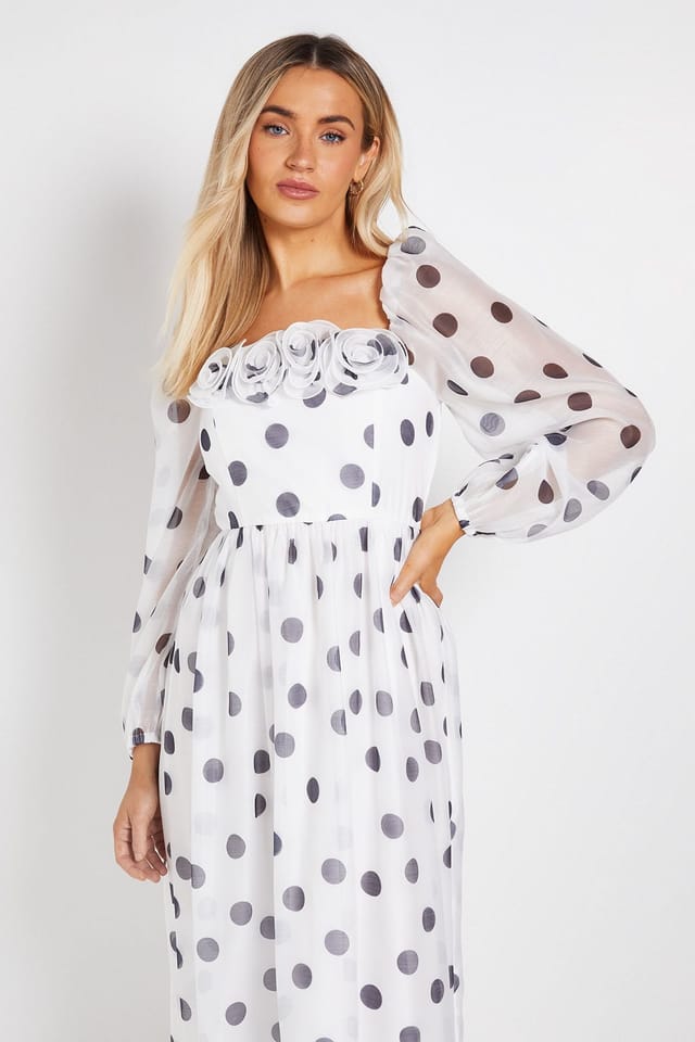 Dorothy Perkins Dorothy Perkins Women's DP Luxe Flower Detail Square Neck Printed Organza Midi Dress in Mono - 2