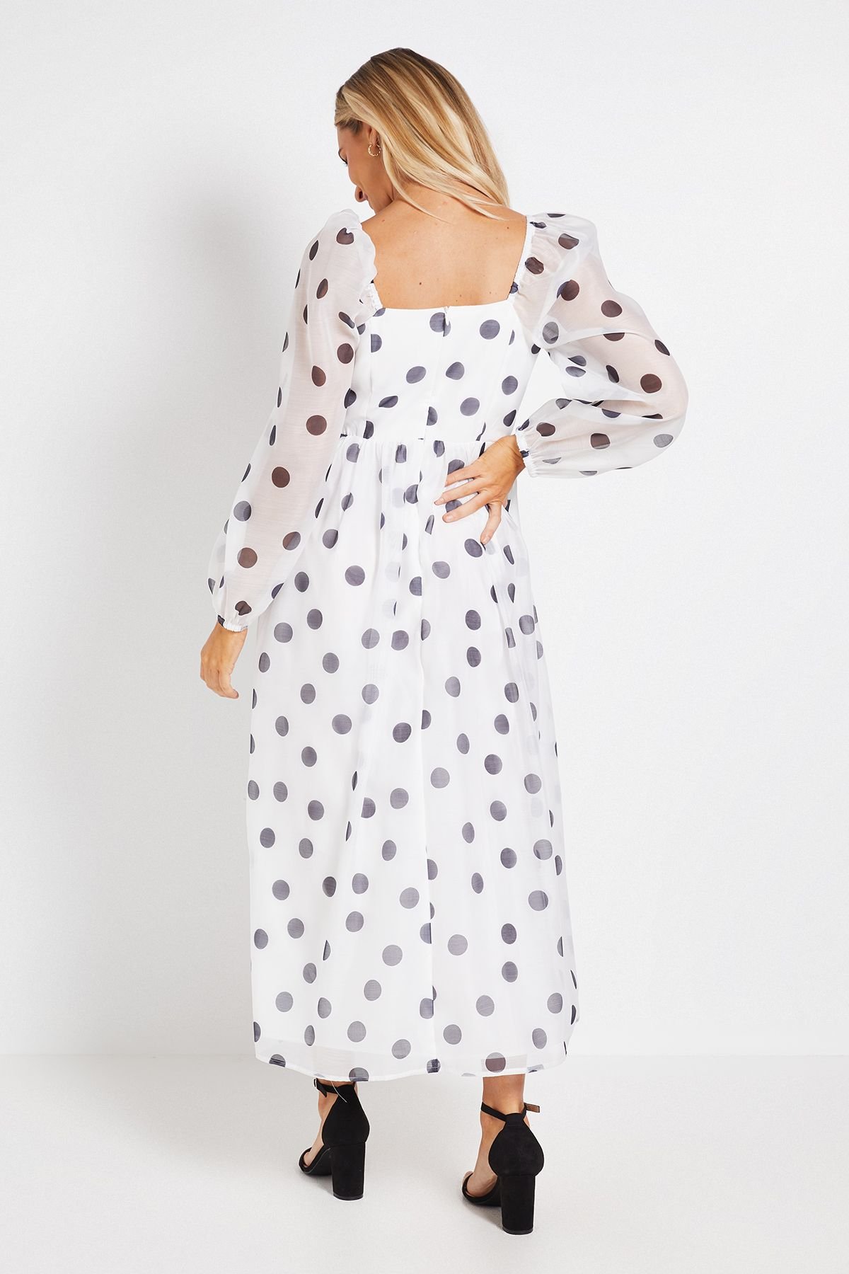 Dorothy Perkins Dorothy Perkins Women's DP Luxe Flower Detail Square Neck Printed Organza Midi Dress in Mono - 3