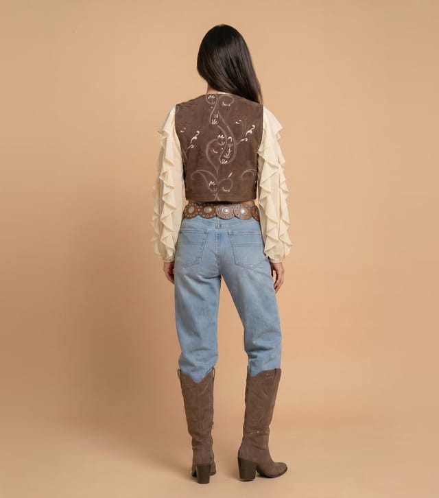 Urban Bliss Women's Brown Floral Embroidered Waistcoat Urban Bliss New Look - 3
