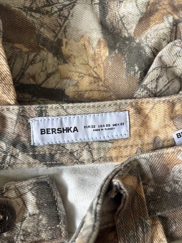 Bershka Bershka camo jeans