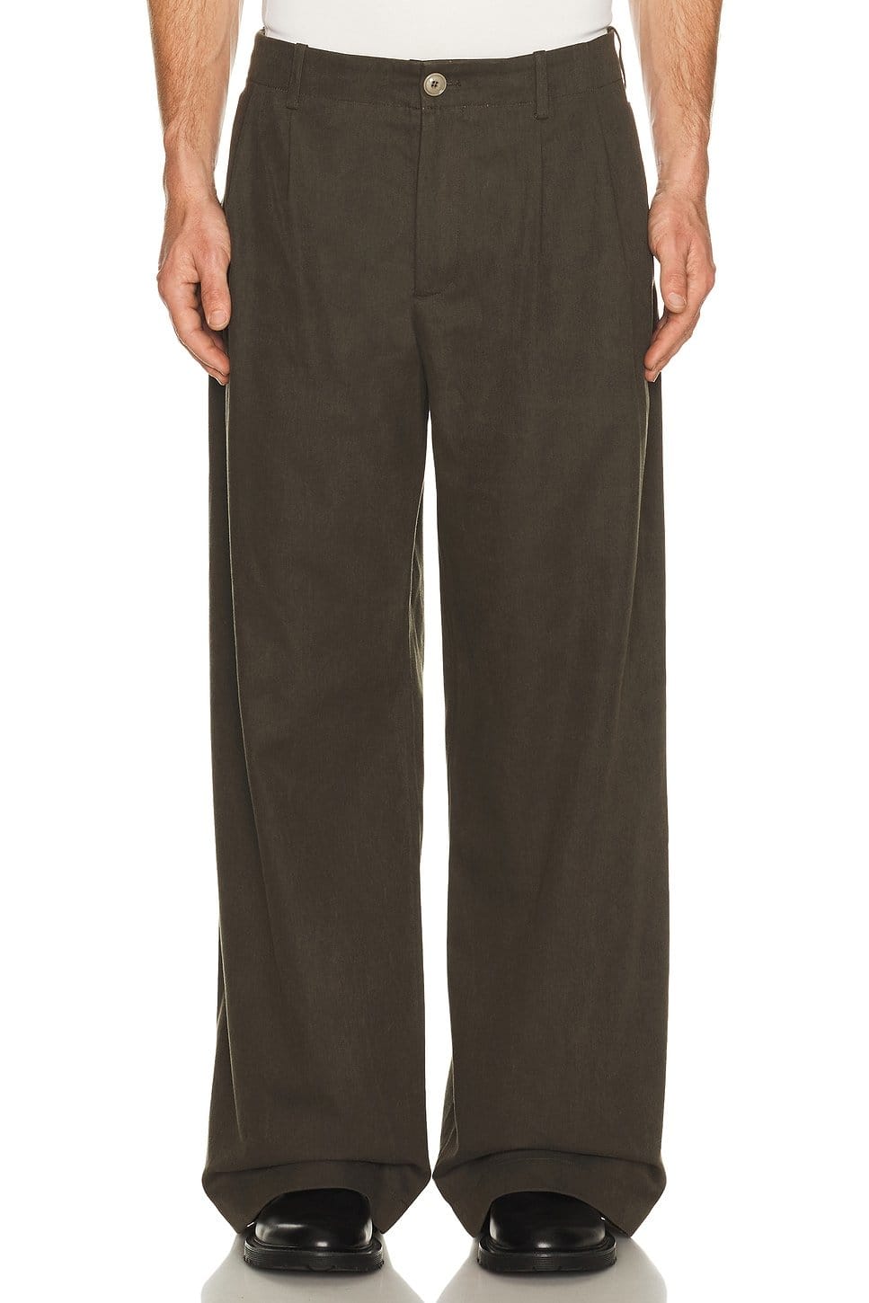revolve Bridge Chino - 1