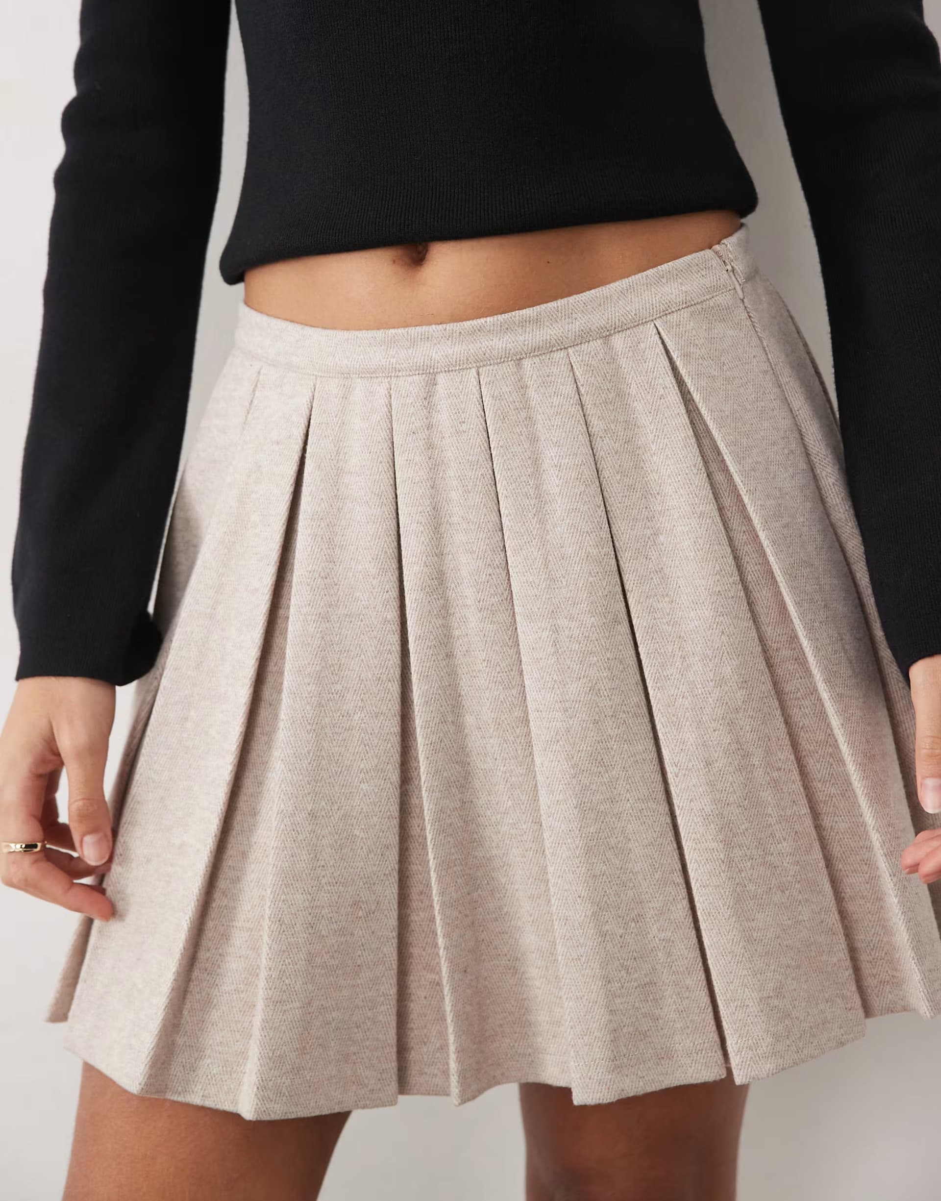 ASOS ASOS DESIGN brushed herringbone pleated mini skirt in cream