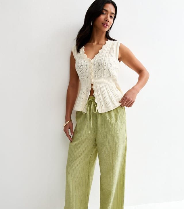 New Look Women's Petite Green Seersucker Striped Wide Leg Trousers New Look - 3