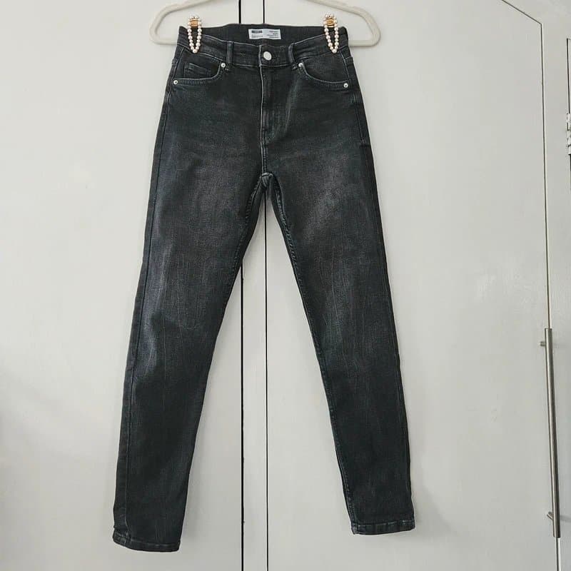 Bershka Faded Wash Dark Charcoal Semi Skinny Fit Jean