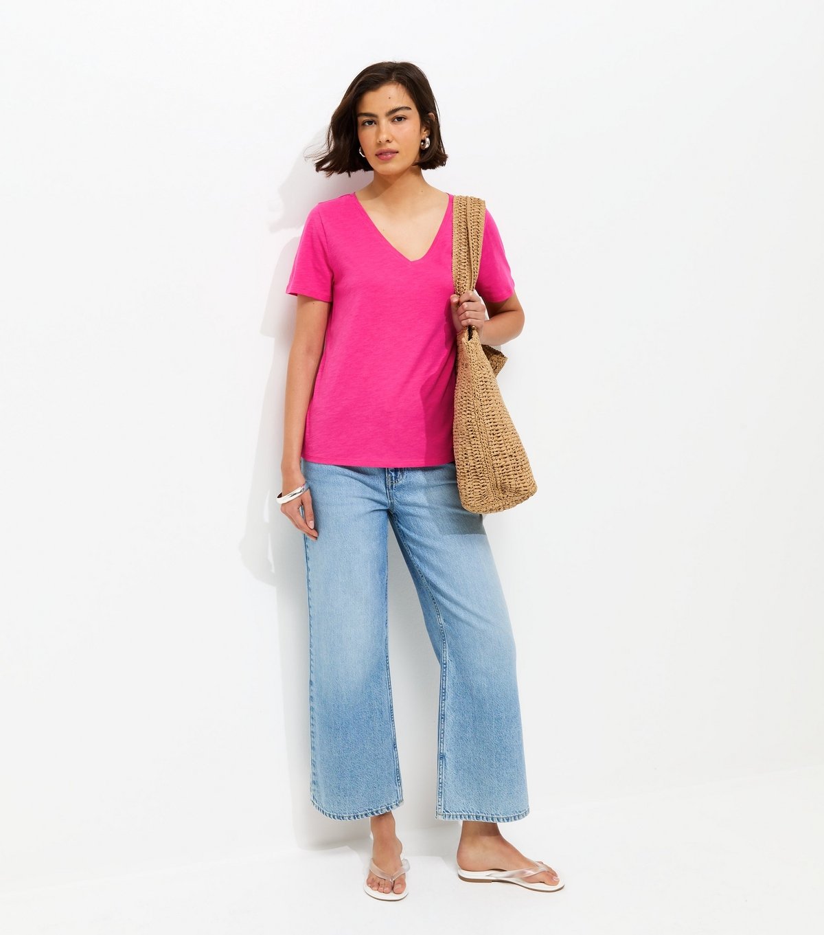 New Look Women's Bright Pink Cotton V Neck T-Shirt New Look - 3