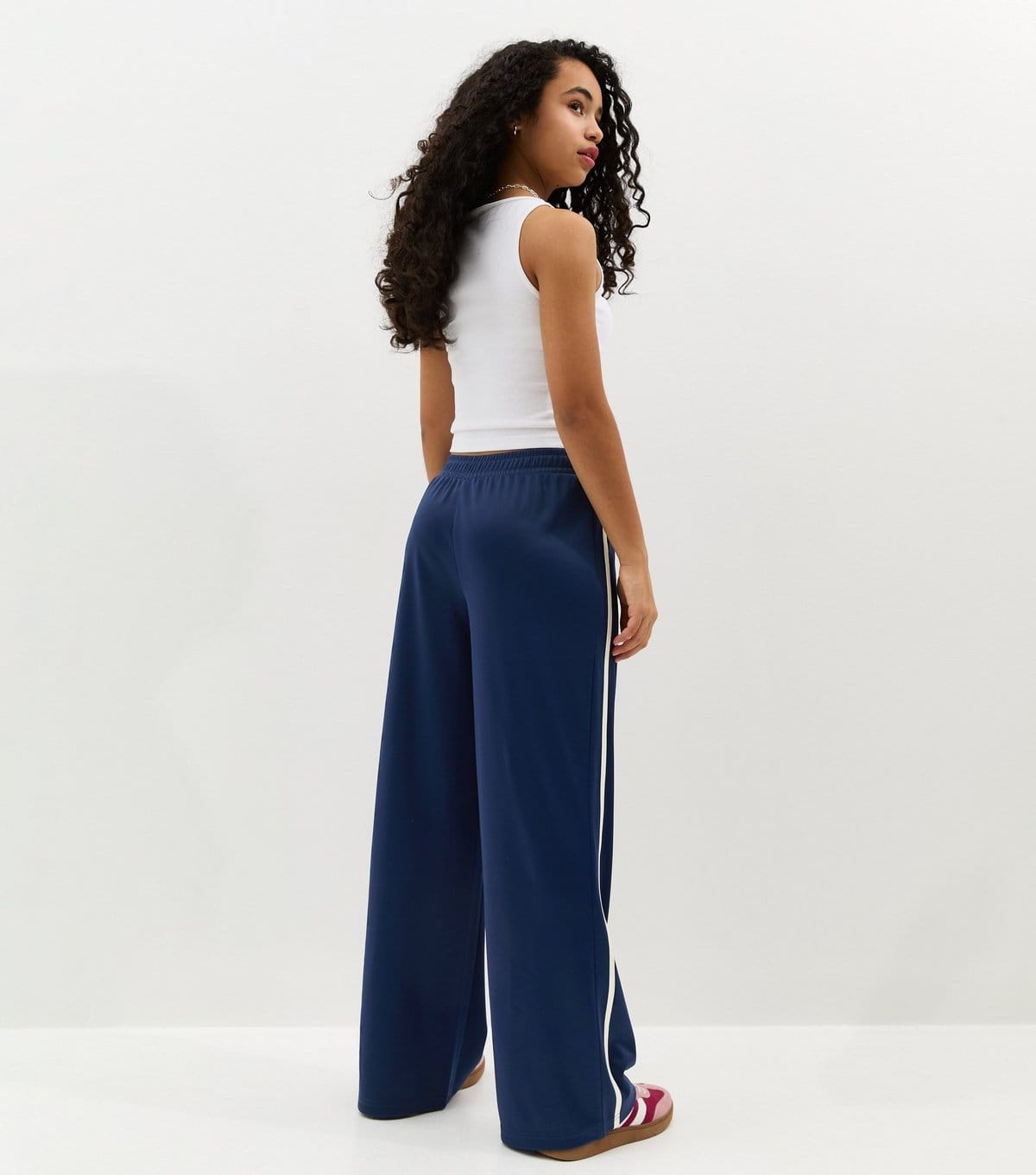 New Look Girls' Navy Contrast Trim Wide Leg Joggers New Look - 4