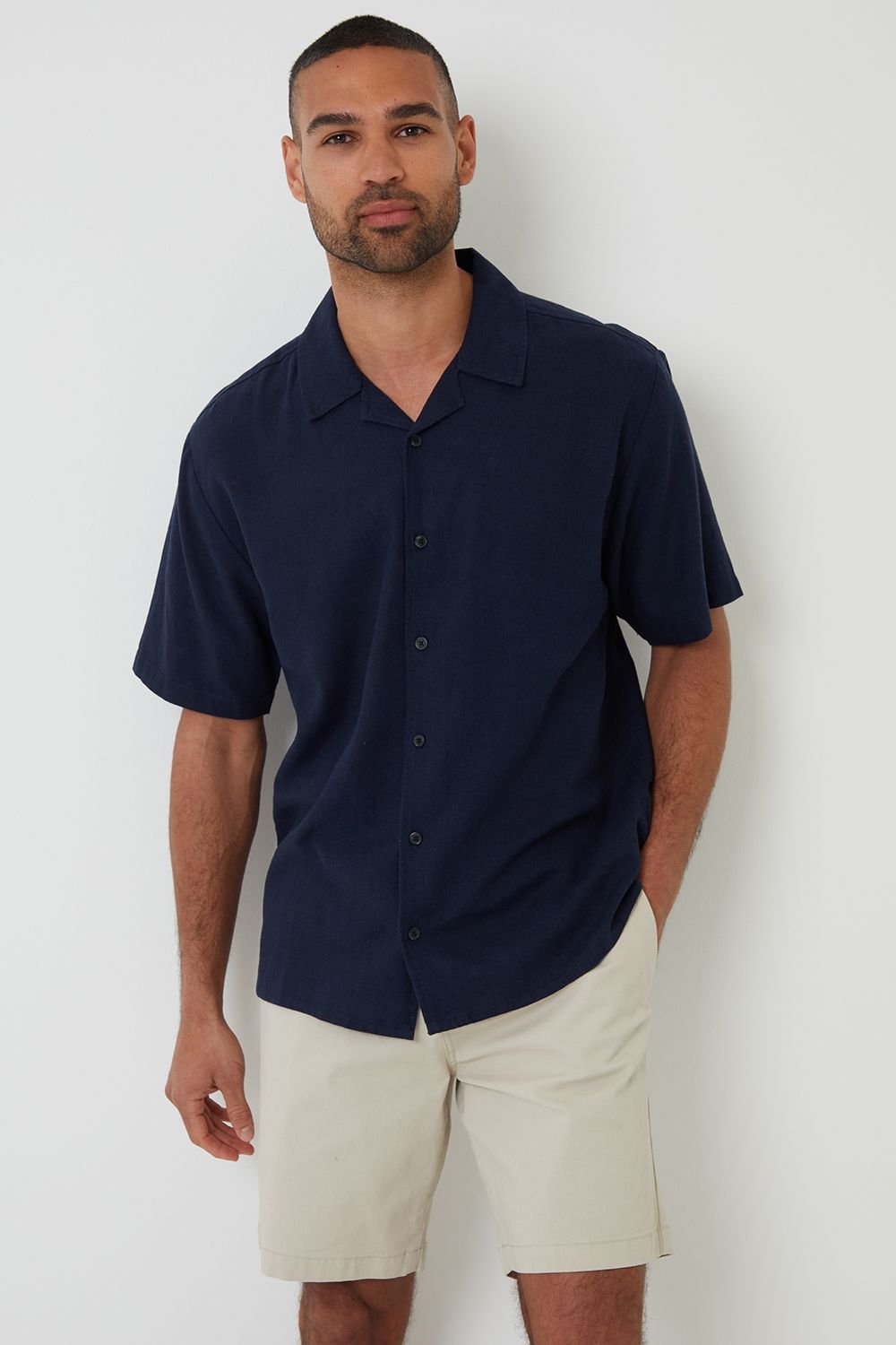 Threadbare Threadbare Men's Cotton Regular Fit Stretch Chino Shorts in Light Stone - 3