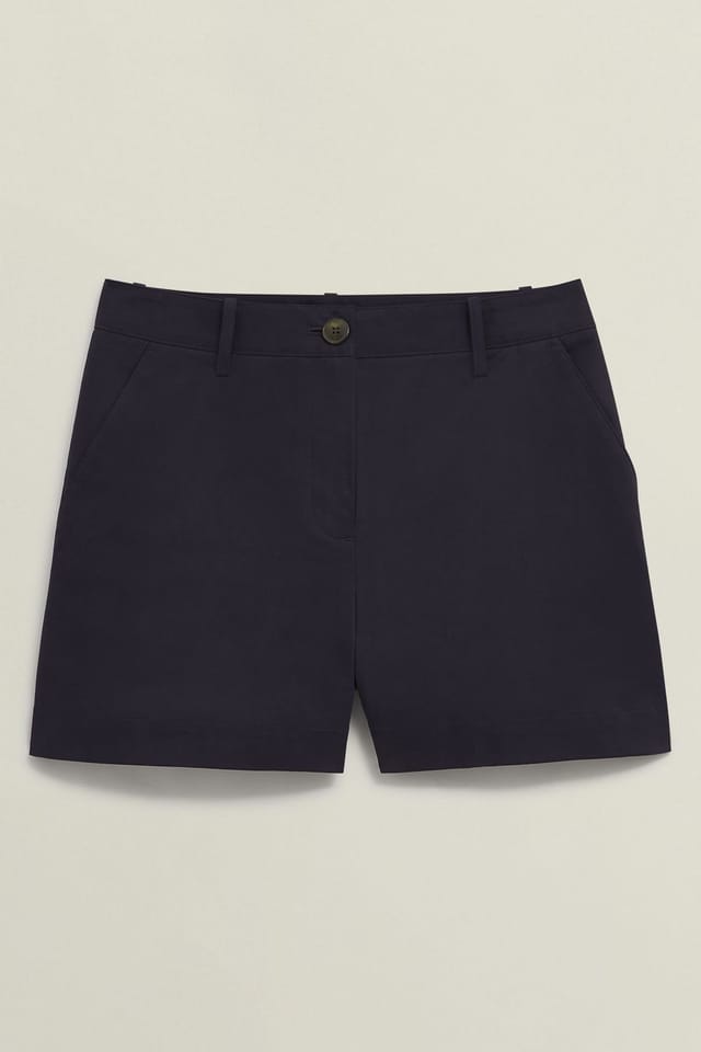 Hobbs London Hobbs London Women's Reena Shorts in Dark Navy - 2