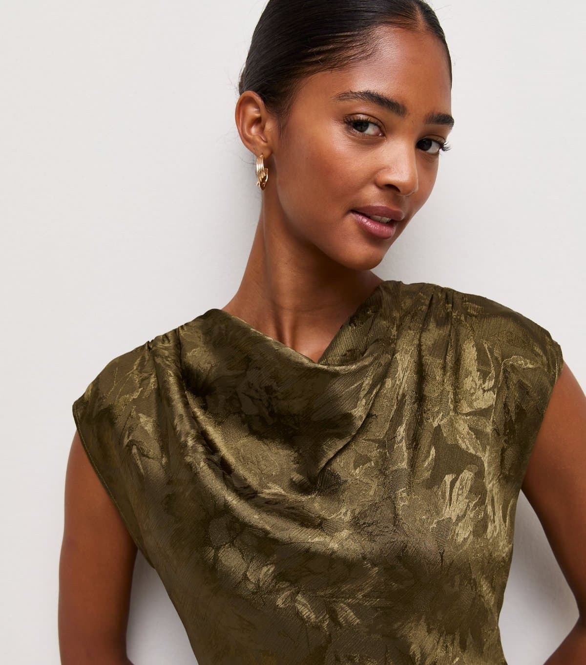 New Look Women's Dark Khaki Floral Jacquard Cowl Neck Top New Look
