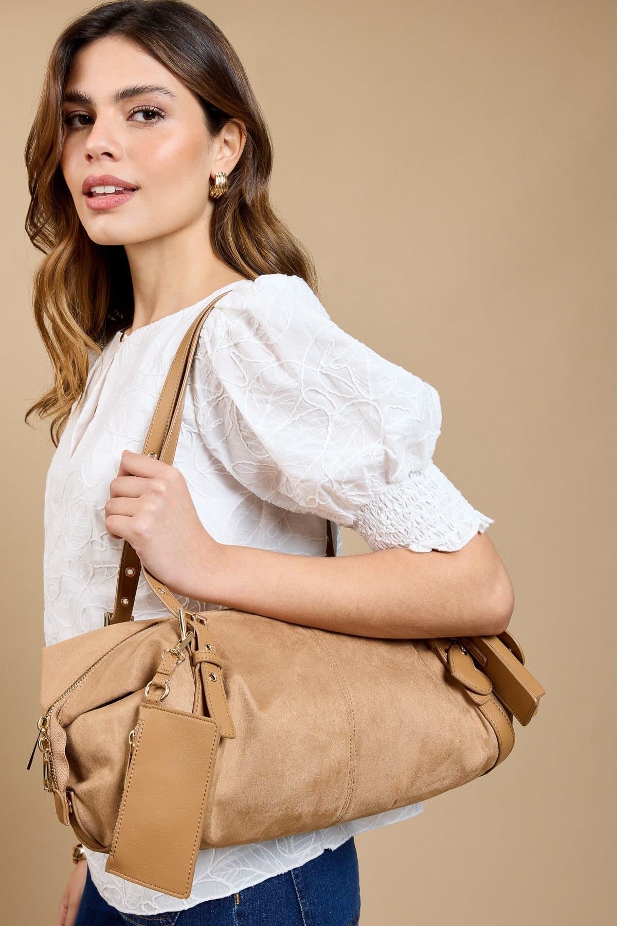 Little Mistress Little Mistress Camel Faux Suede Shoulder Bag in Brown