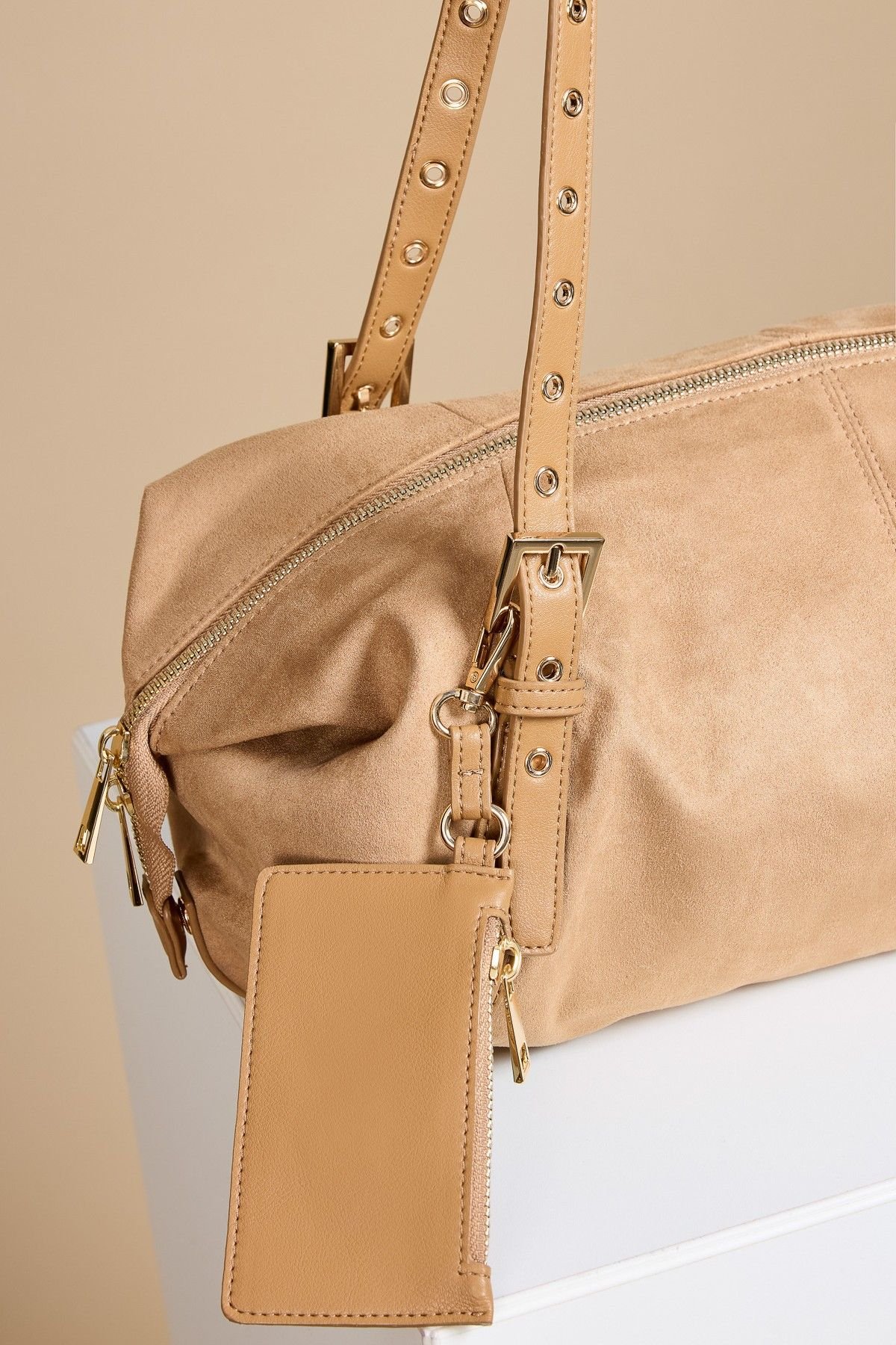 Little Mistress Little Mistress Women's Camel Faux Suede Shoulder Bag in Brown - 2