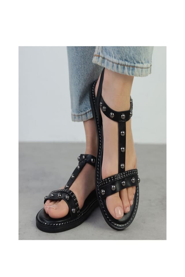Moda In Pelle Moda In Pelle Women's 'Noell' Porvair Sandals in Black - 2