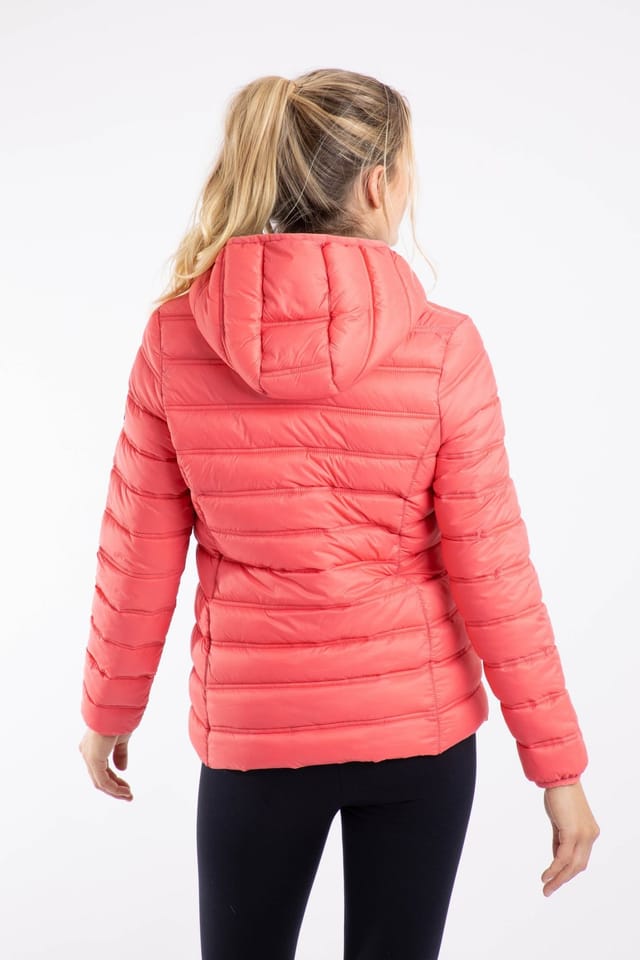 Weird Fish Weird Fish Women's Eshka Lightweight Padded Jacket in Coral - 3