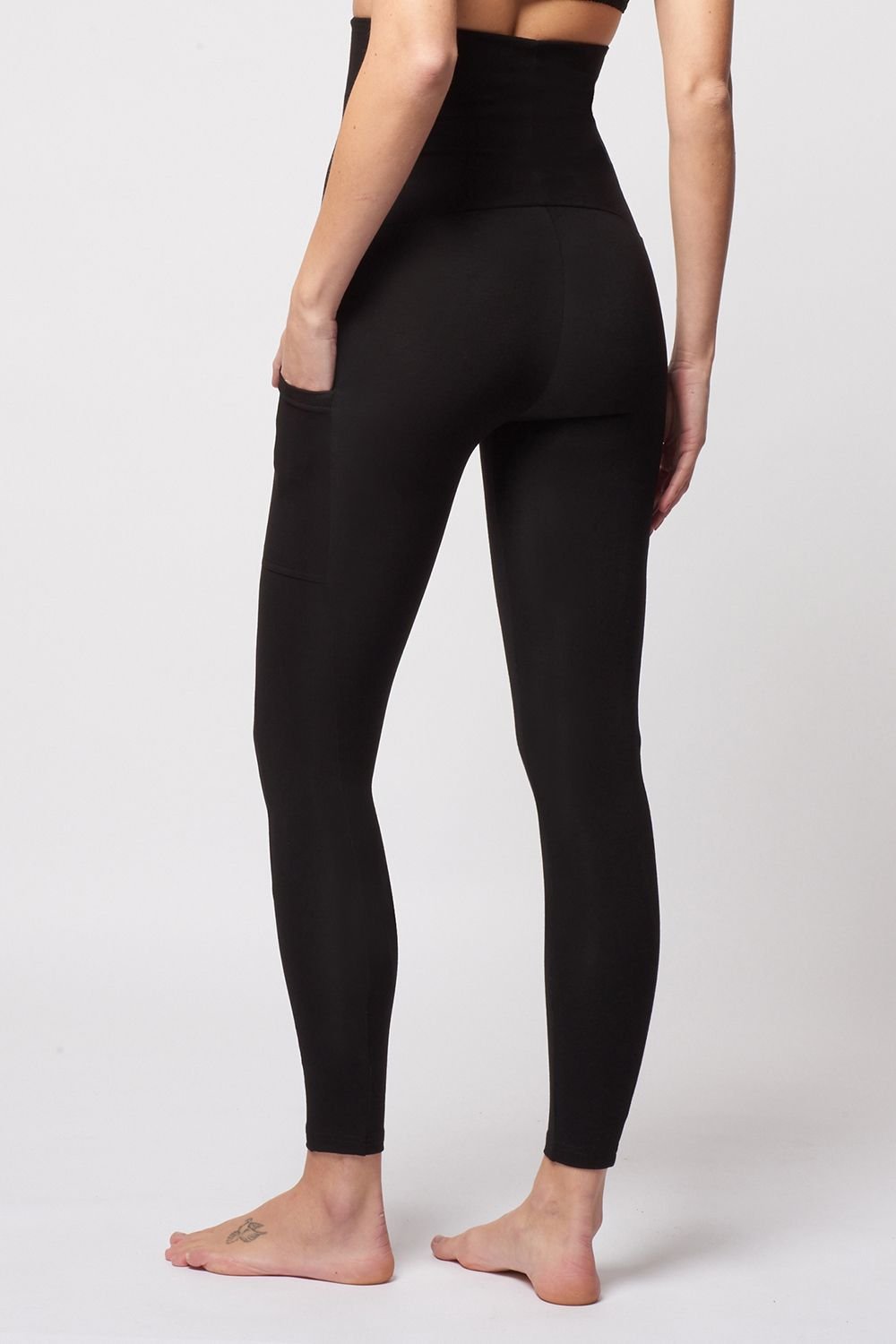 TLC Sport TLC Sport Women's Extra Strong Compression Pocket Leggings with High Tummy Control in Black - 2