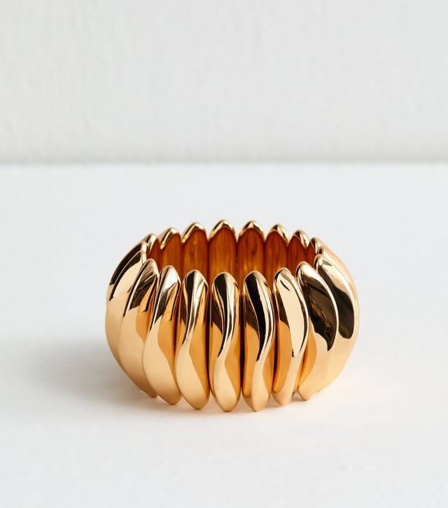 New Look Gold Tone Long Resin Wavy Stretch Bracelet New Look - 3