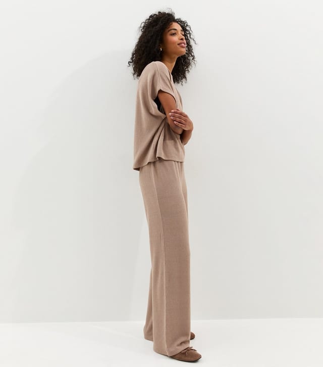New Look Women's Dark Mink Textured Soft Touch Wide Leg Trousers New Look - 3