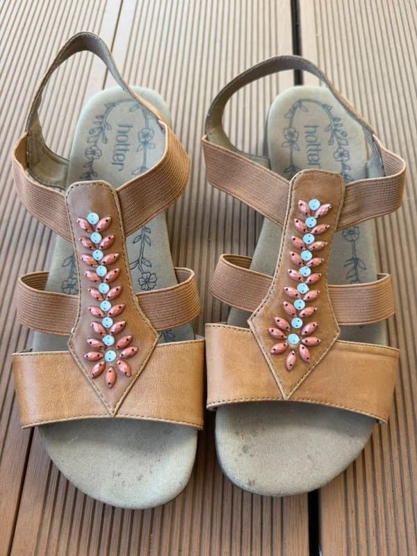Hotter Hotter Tan flat sandals. With beaded detailing and elastic straps. Size 5.5