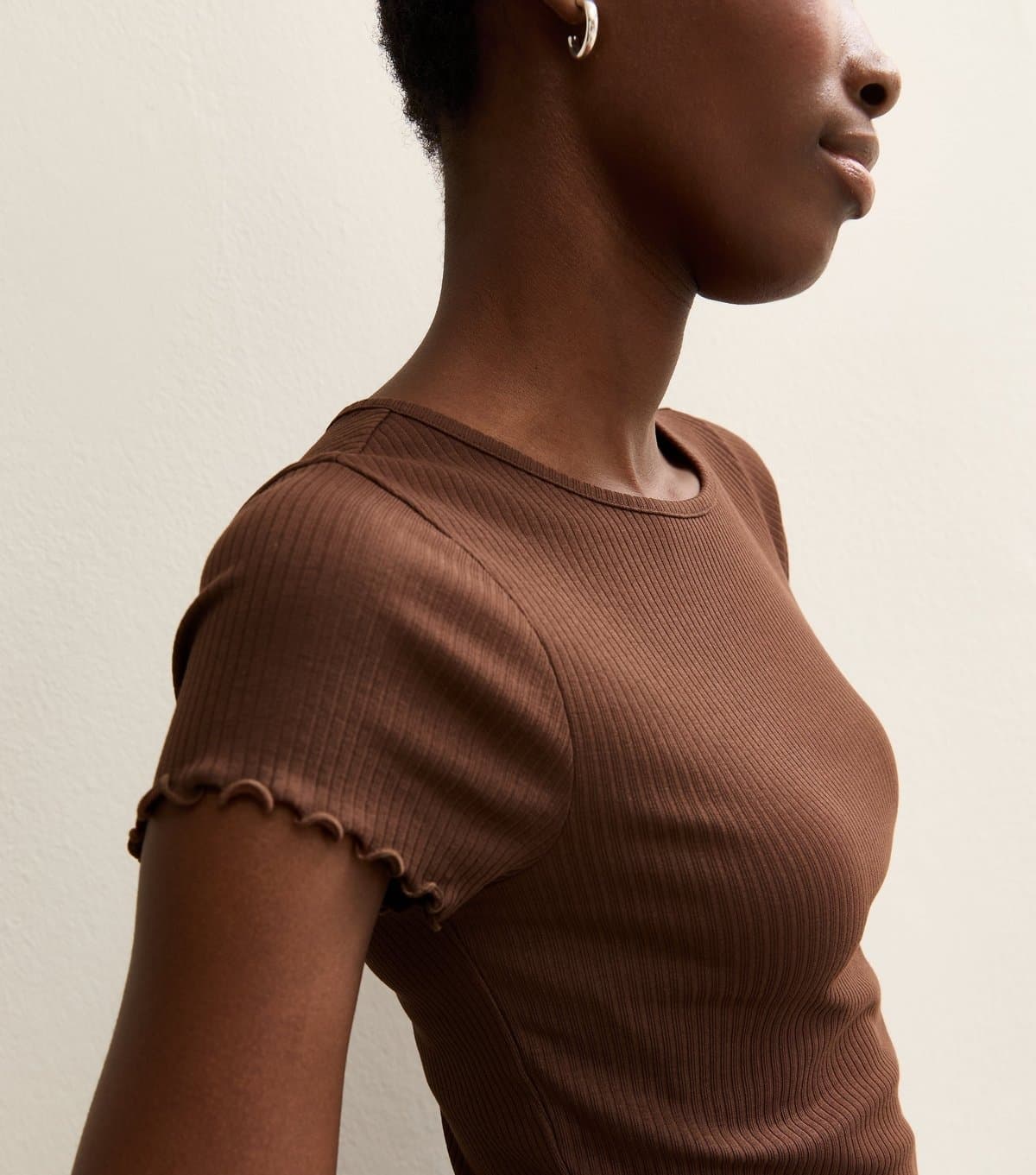 New Look Women's Tall Dark Brown Ribbed Babylock T-Shirt New Look